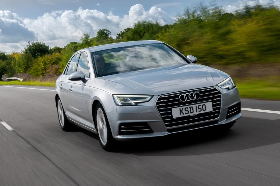  Audi A4 2.0 TDI Ultra (B9) 2015 года  (UK) (фото 18 из 19)